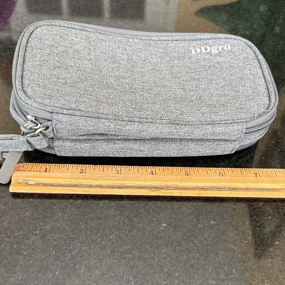 DDgro Gray Electronics Accessories Organizing Case Like New